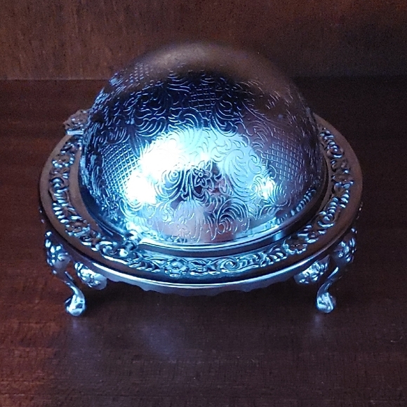 Vintage Ornate Trinket Dish - Picture 4 of 11